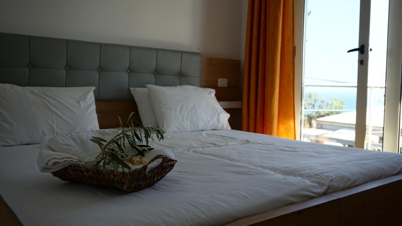 Hotel Ionian Dhermi Exterior photo